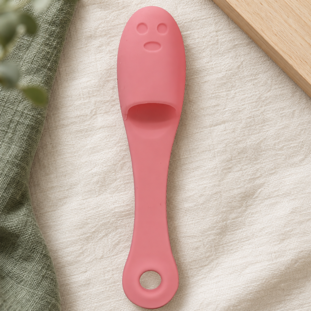 Brosse menton chat